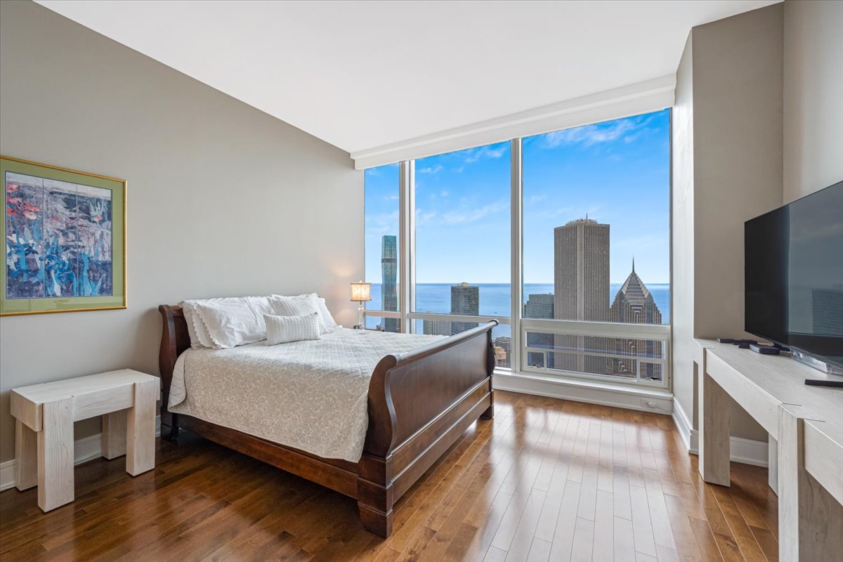 401 N Wabash Avenue Unit: 69F