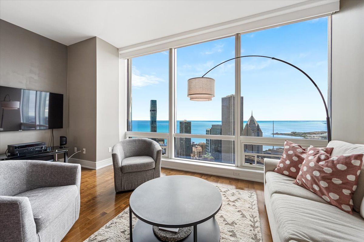 401 N Wabash Avenue Unit: 69F