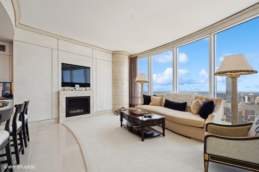 401 N Wabash Avenue Unit: 48A