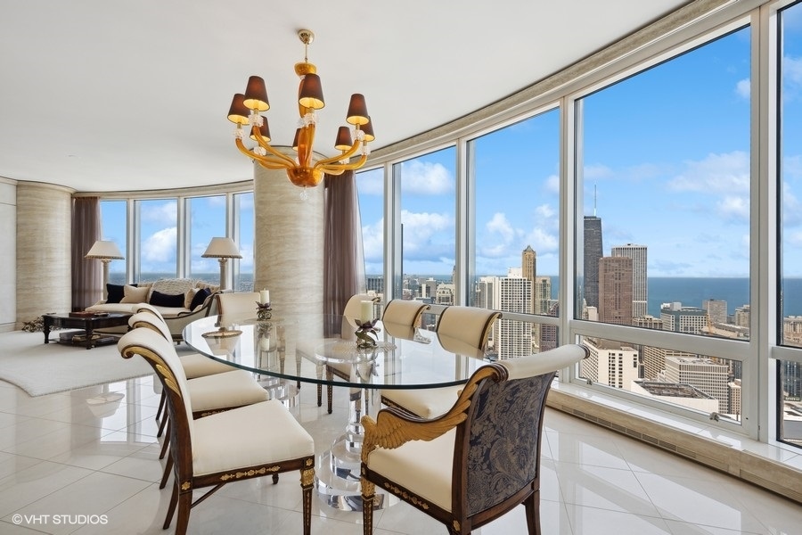 401 N Wabash Avenue Unit: 48A