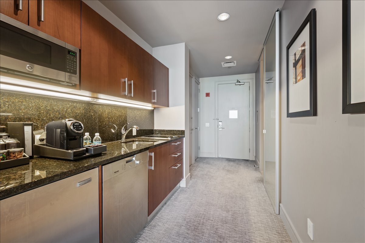 401 N Wabash Avenue Unit: 1912