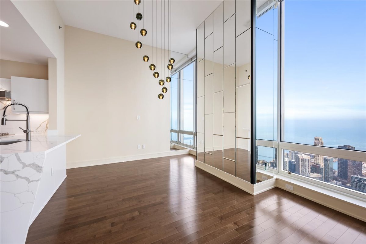 401 N Wabash Avenue Unit: 86D