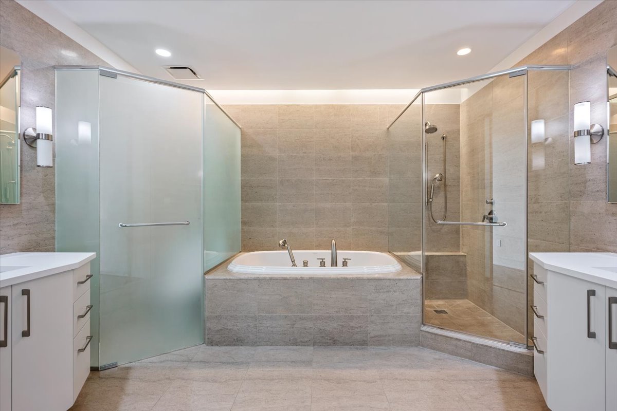 401 N Wabash Avenue Unit: 86D