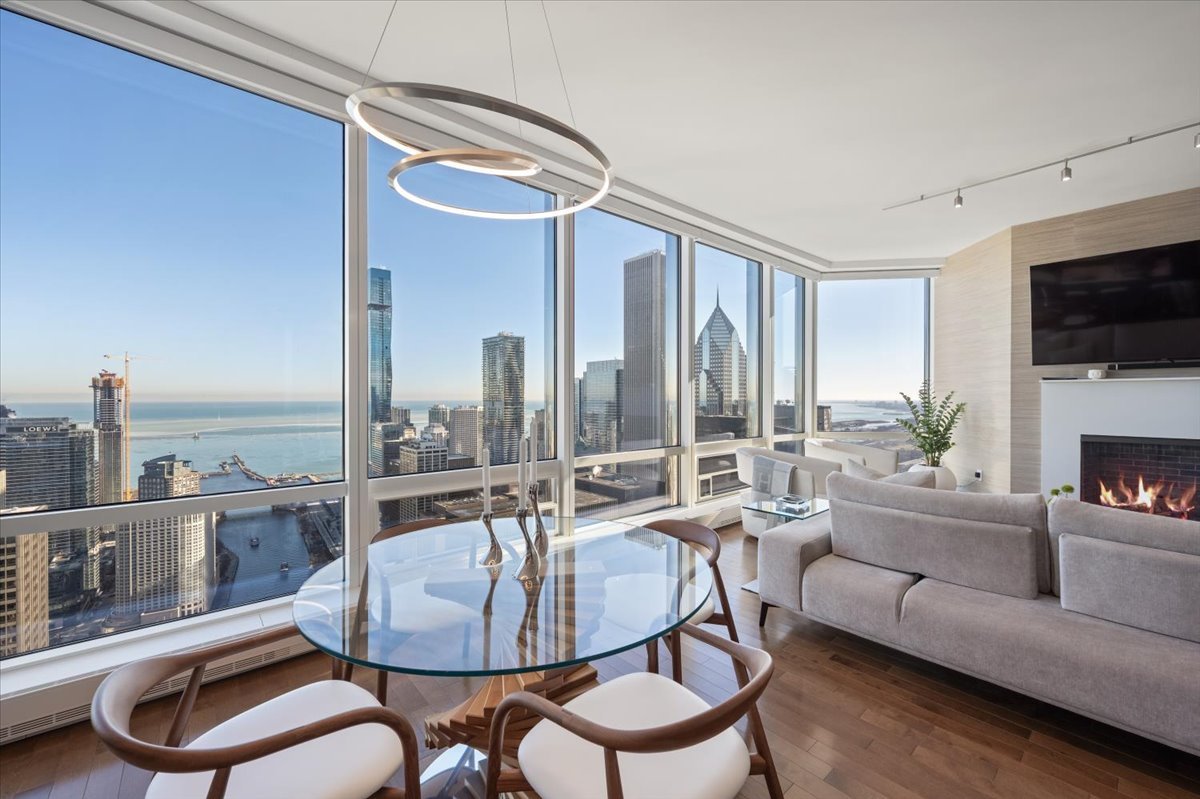 401 N Wabash Avenue Unit: 47J