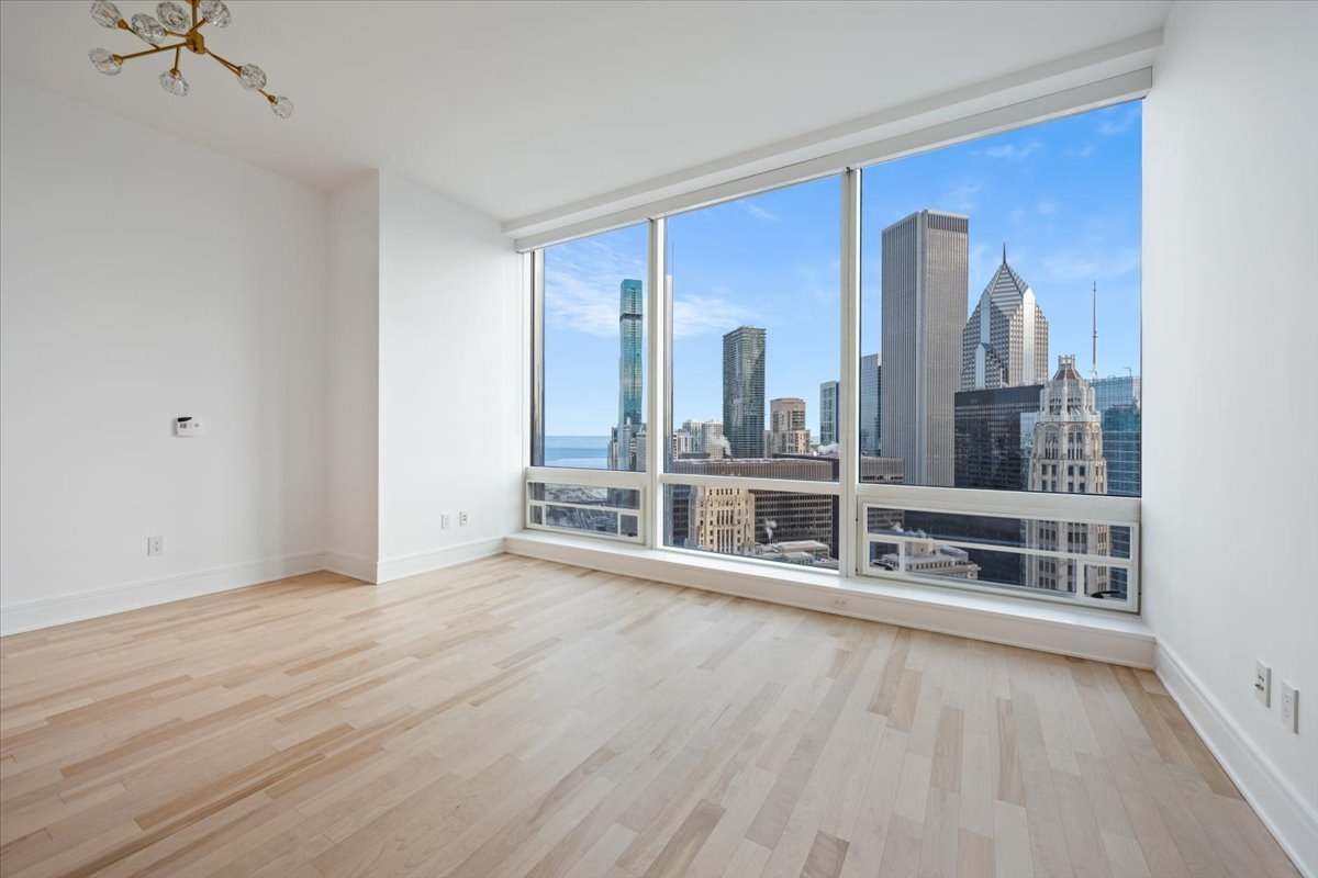 401 N Wabash Avenue Unit: 34I