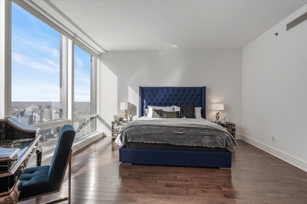 401 N Wabash Avenue Unit: 39H