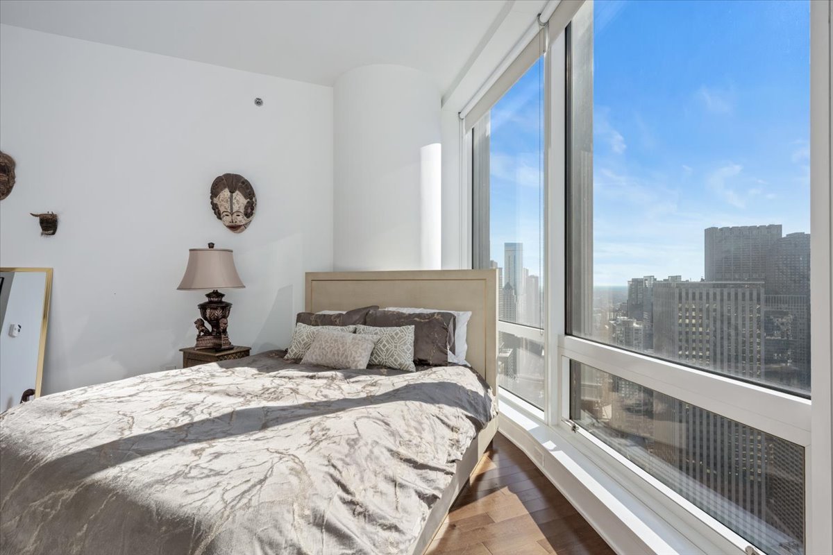 401 N Wabash Avenue Unit: 39H
