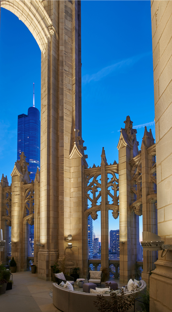 435 N Michigan Avenue Unit: 412