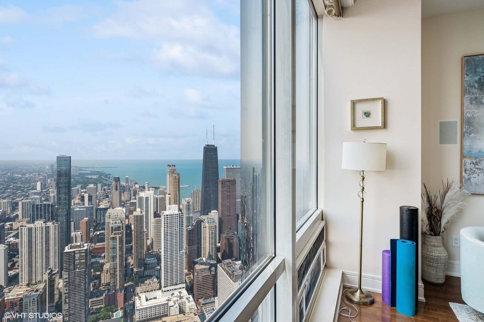 401 N Wabash Avenue Unit: 77B