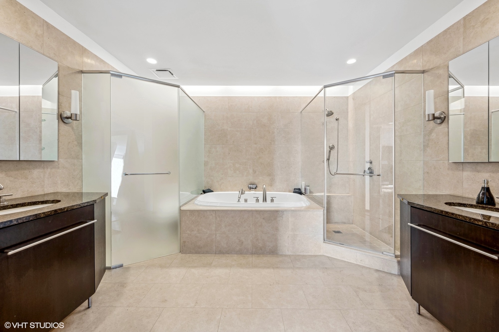 401 N Wabash Avenue Unit: 70D