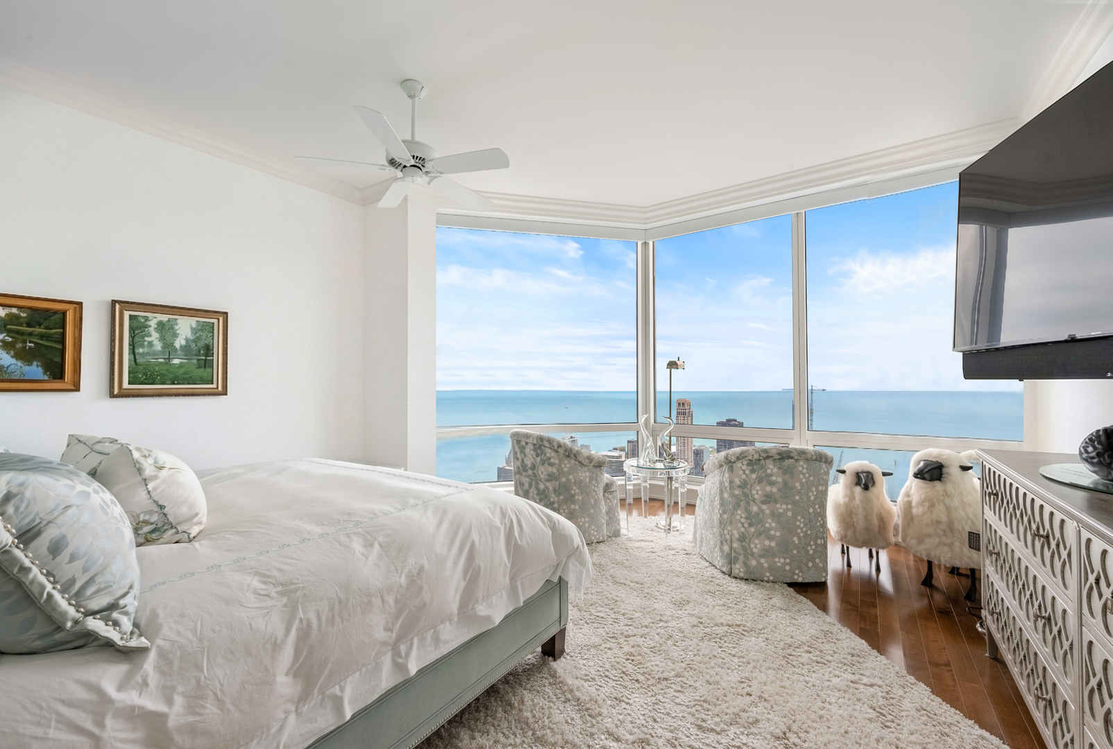 401 N wabash Avenue Unit: 74F