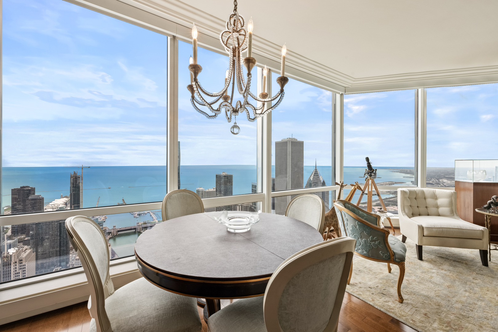 401 N wabash Avenue Unit: 74F