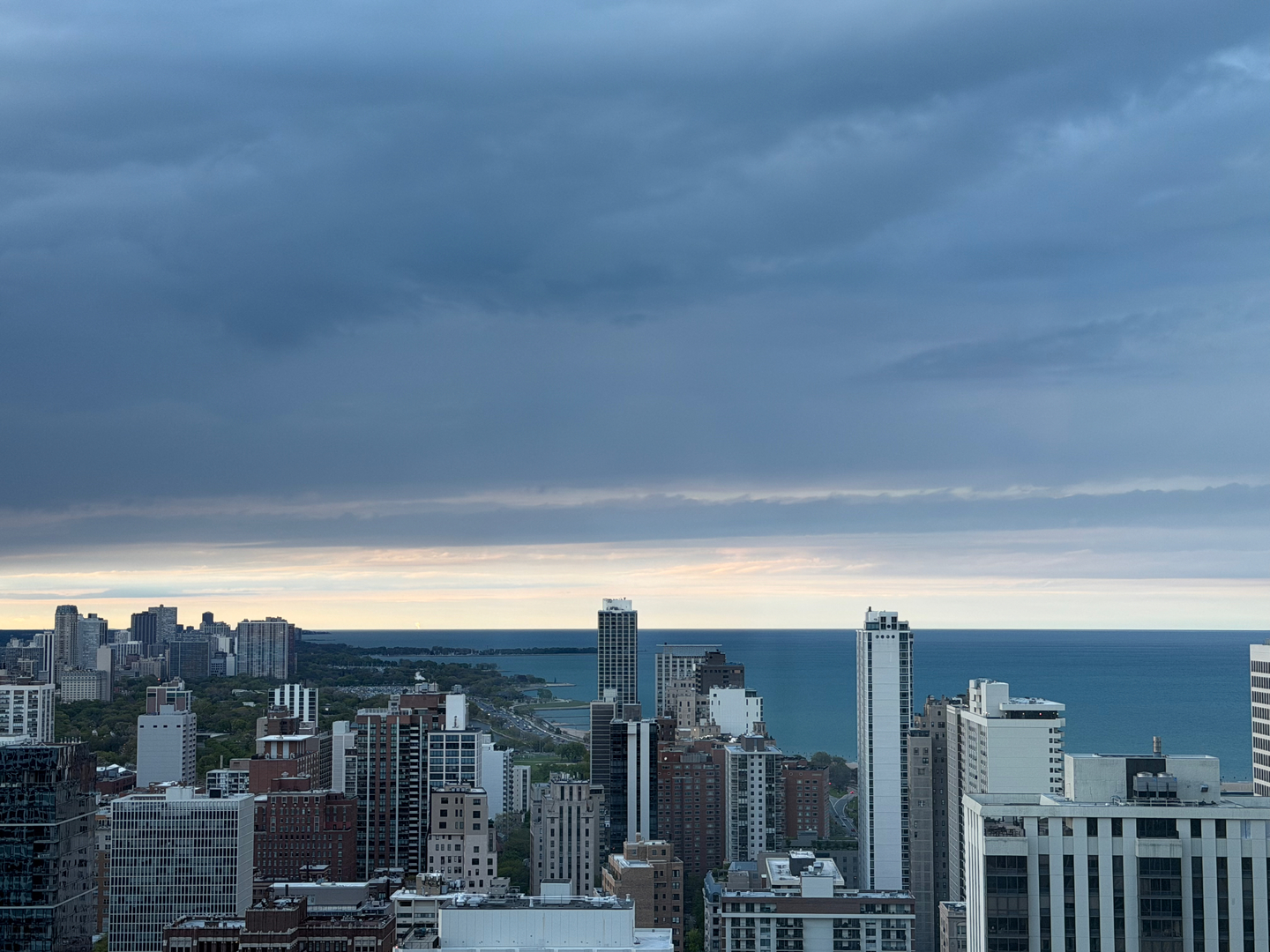 57 E Delaware Place Unit: 3804