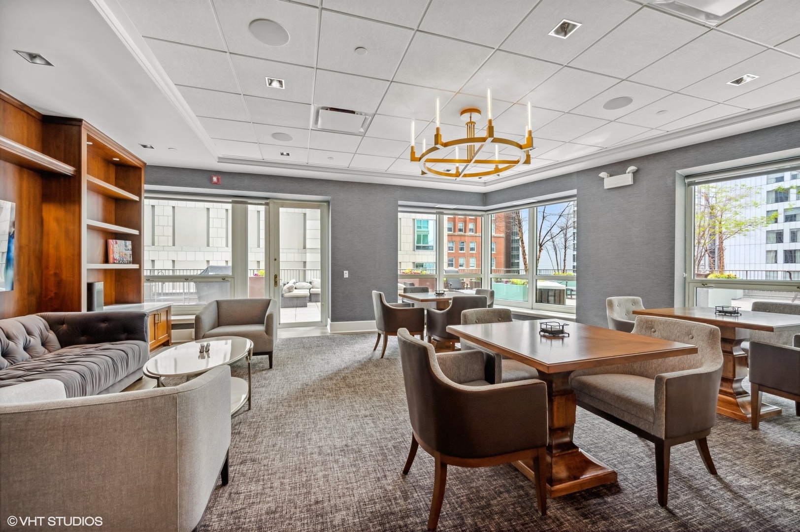 57 E Delaware Place Unit: 3804