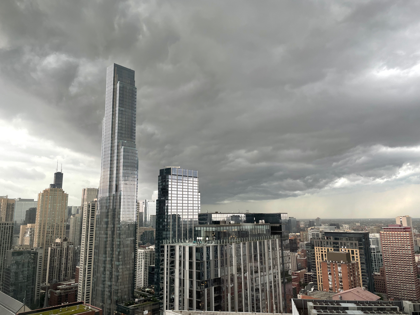 57 E Delaware Place Unit: 3804