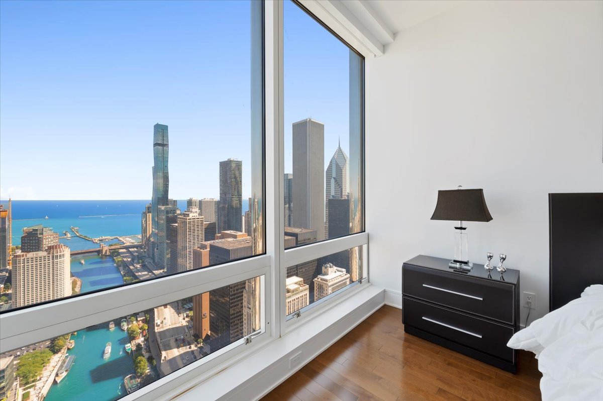 401 N Wabash Avenue Unit: 44A