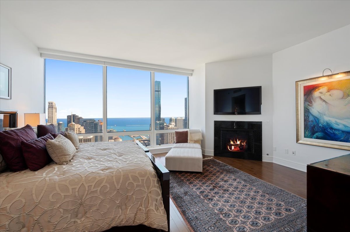 401 N Wabash Avenue Unit: 44A