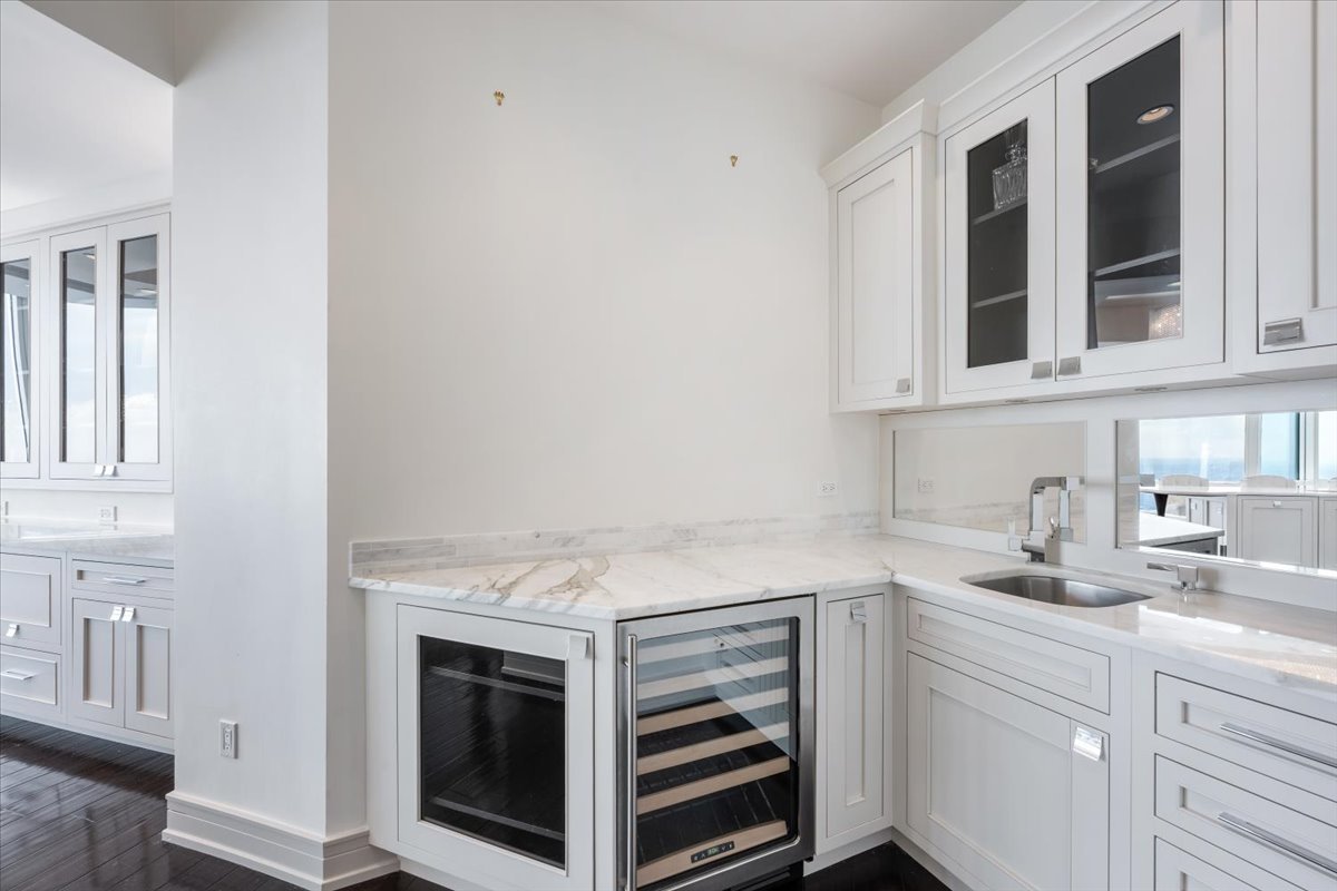 401 N Wabash Avenue Unit: 86B