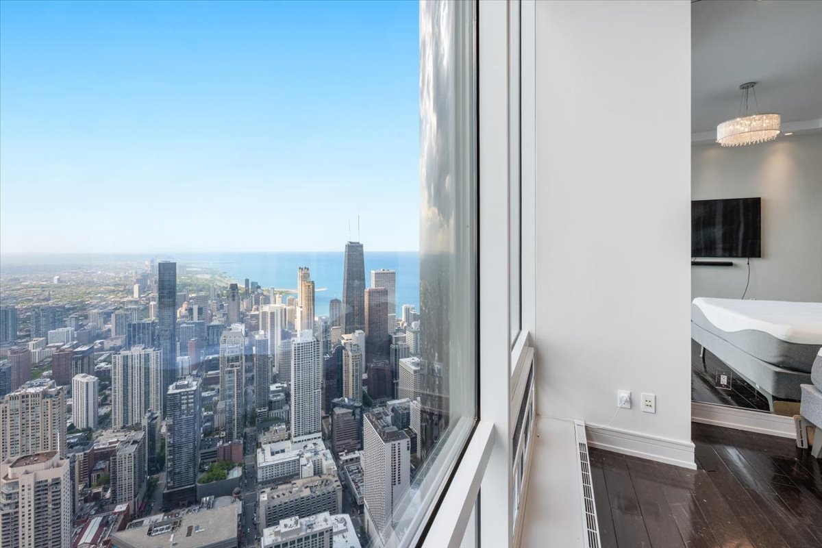 401 N Wabash Avenue Unit: 86B
