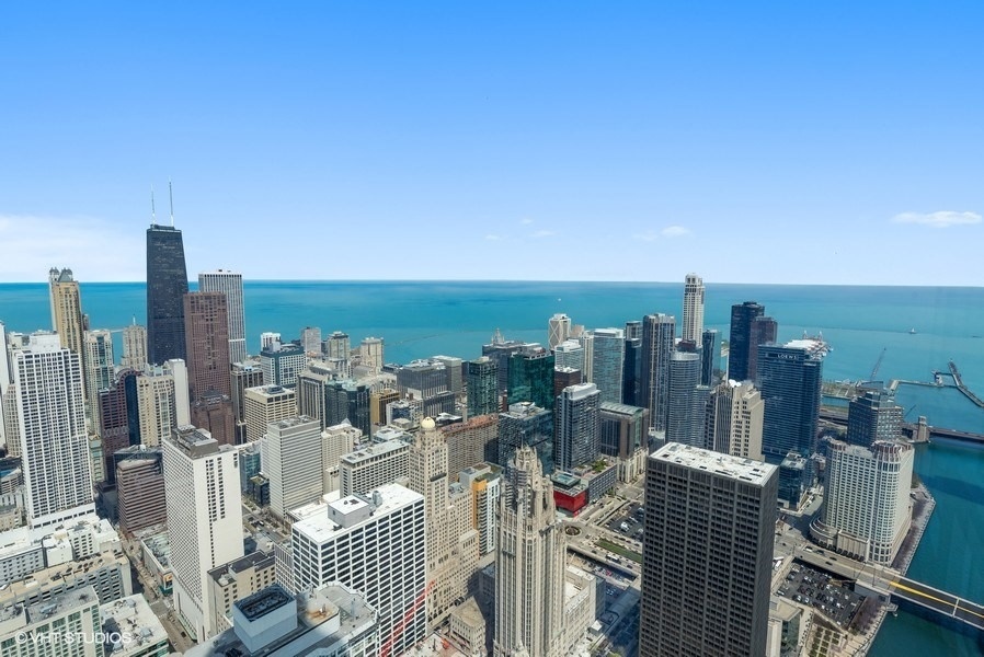 401 N Wabash Avenue Unit: 61G