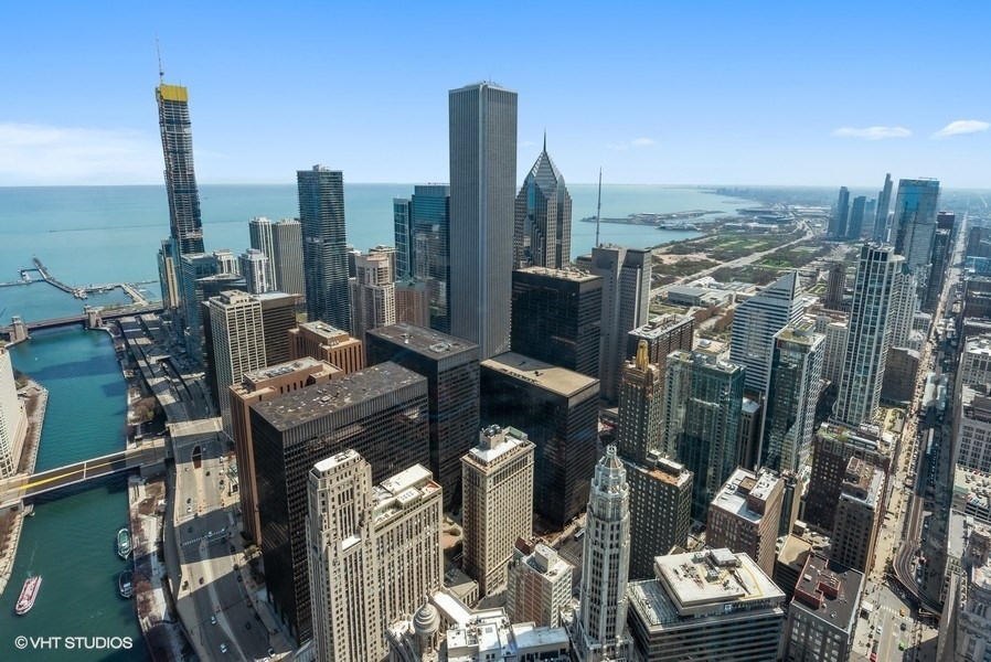 401 N Wabash Avenue Unit: 61G