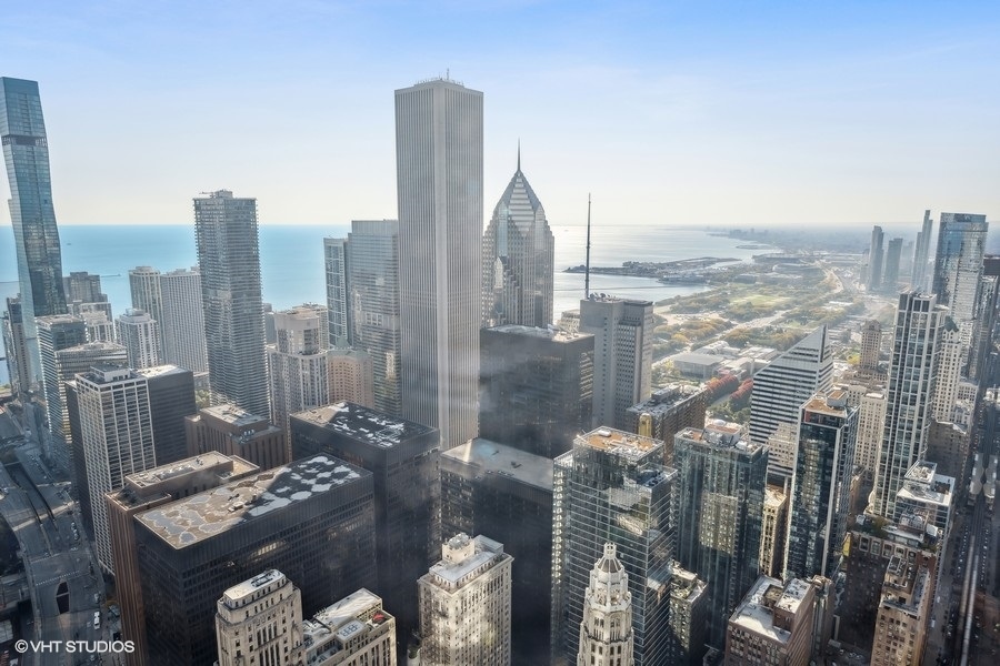 401 N Wabash Avenue Unit: 61G