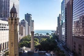 800 N Michigan Avenue Unit: 3301