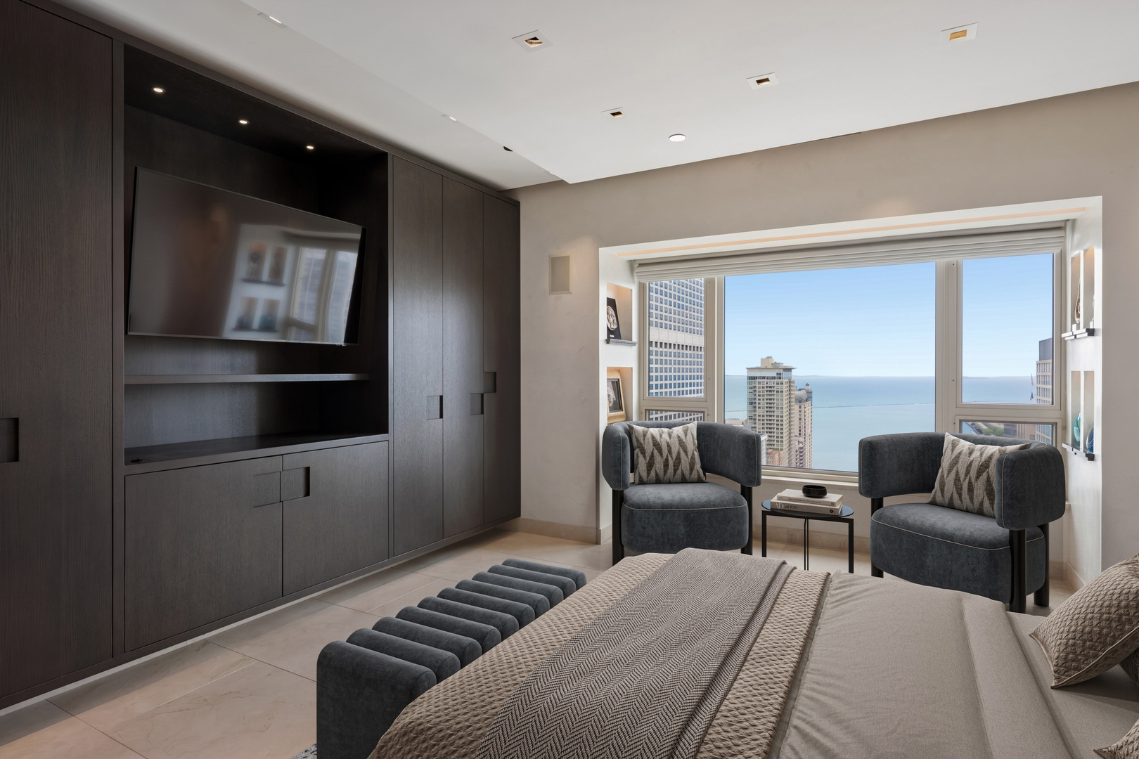 800 N Michigan Avenue Unit: 3301