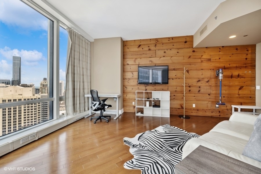 401 N Wabash Avenue Unit: 34F