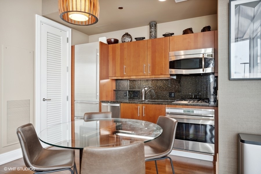 401 N Wabash Avenue Unit: 34F