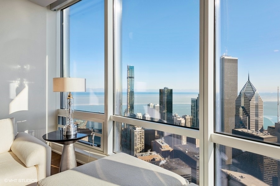 401 N Wabash Avenue Unit: 60E