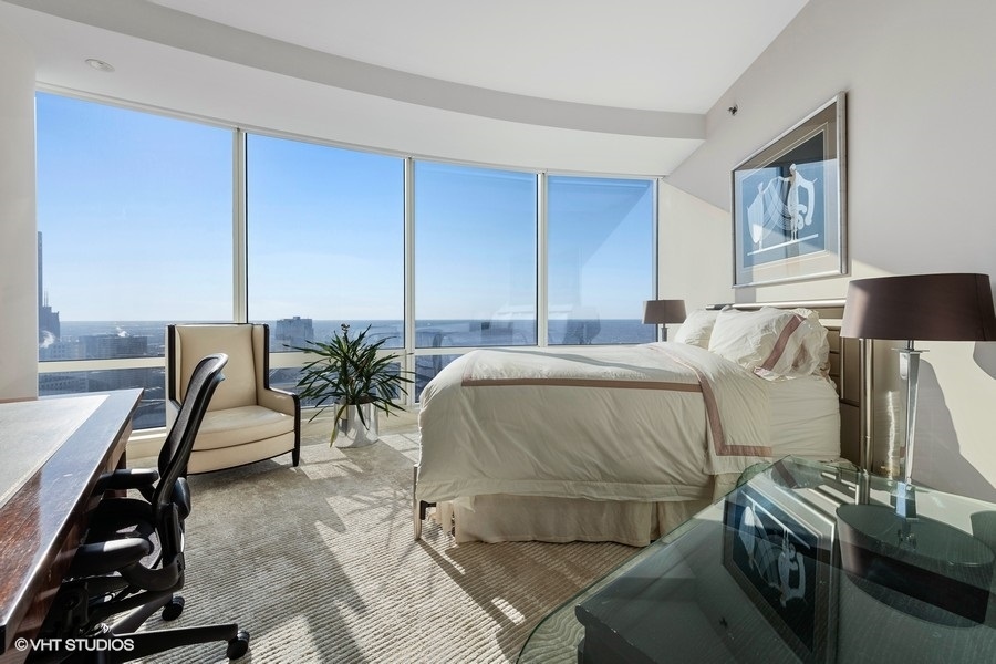 401 N Wabash Avenue Unit: 60E