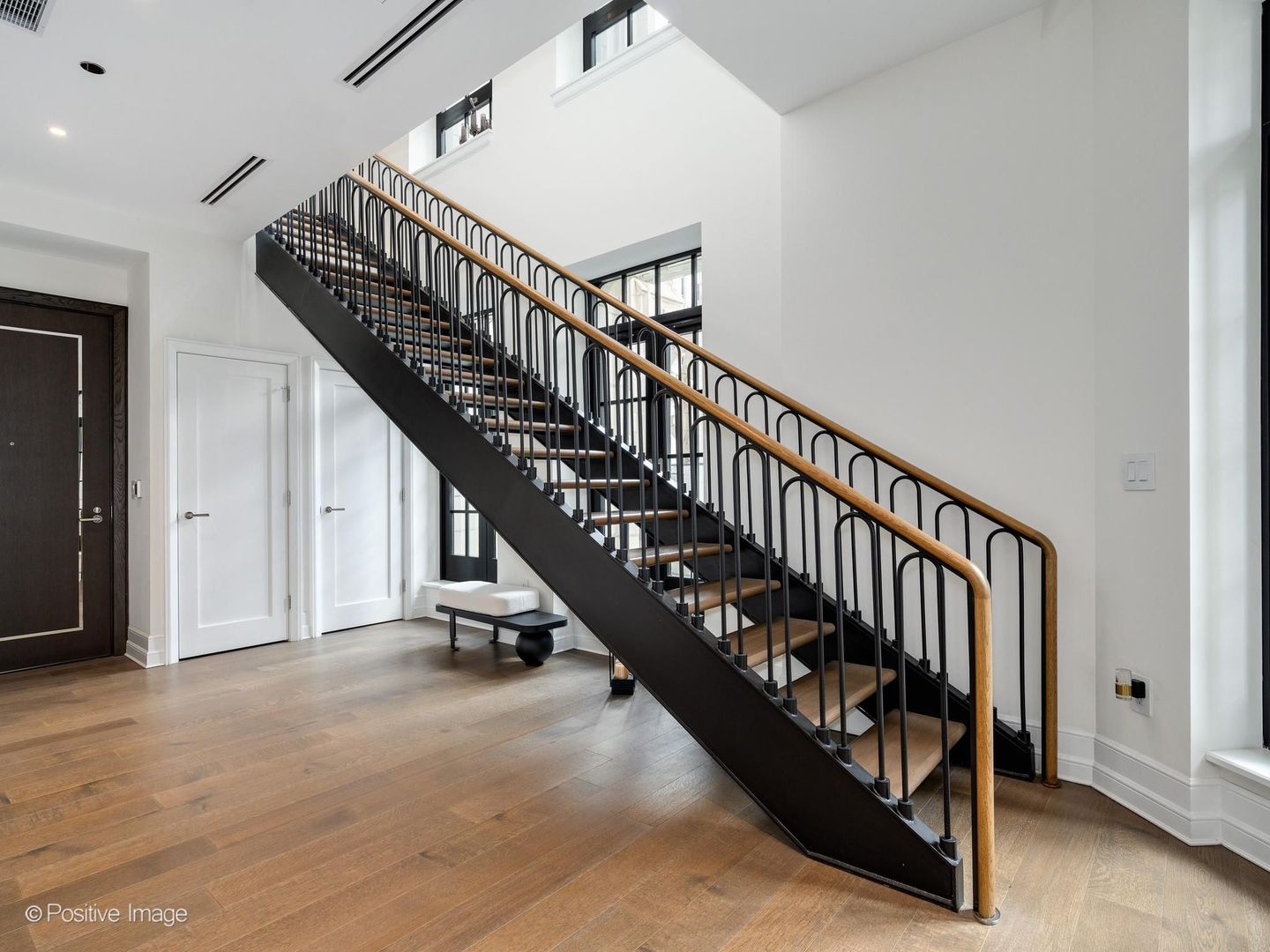 435 N Michigan Avenue Unit: 2601