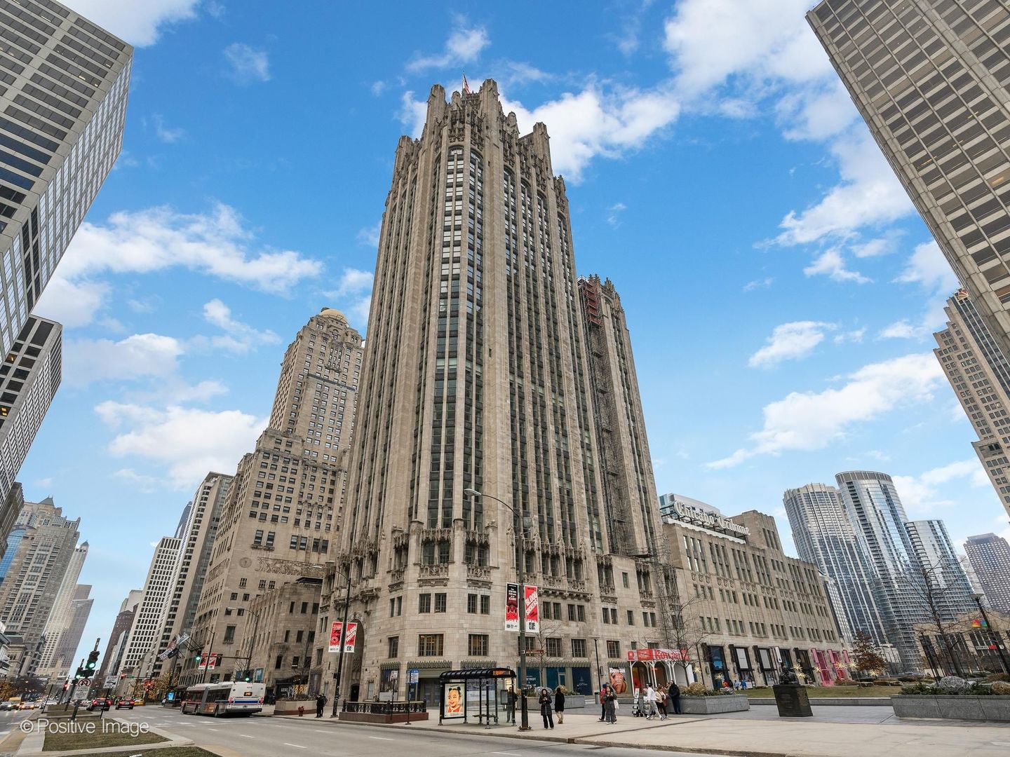 435 N Michigan Avenue Unit: 2601