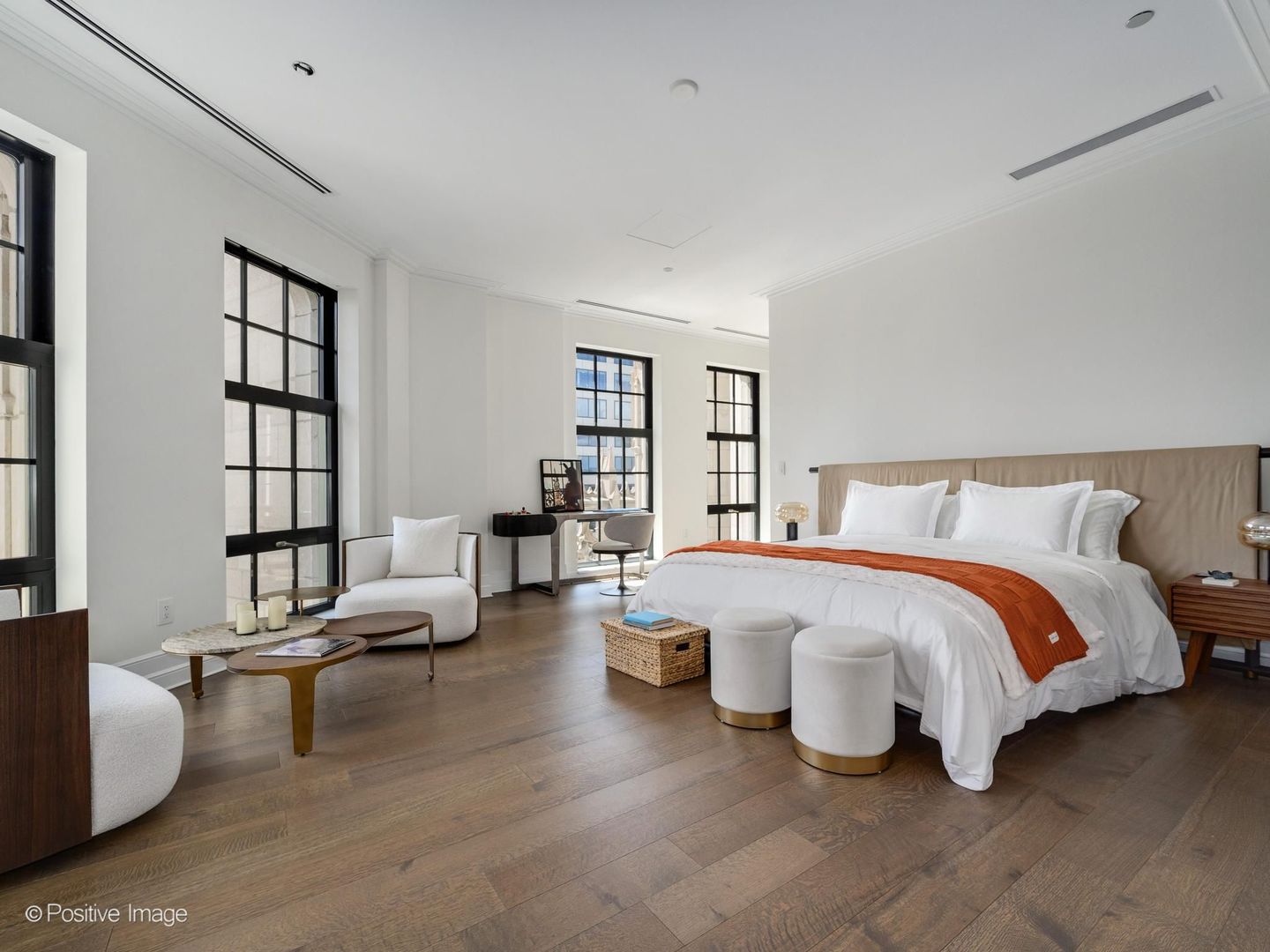 435 N Michigan Avenue Unit: 2601