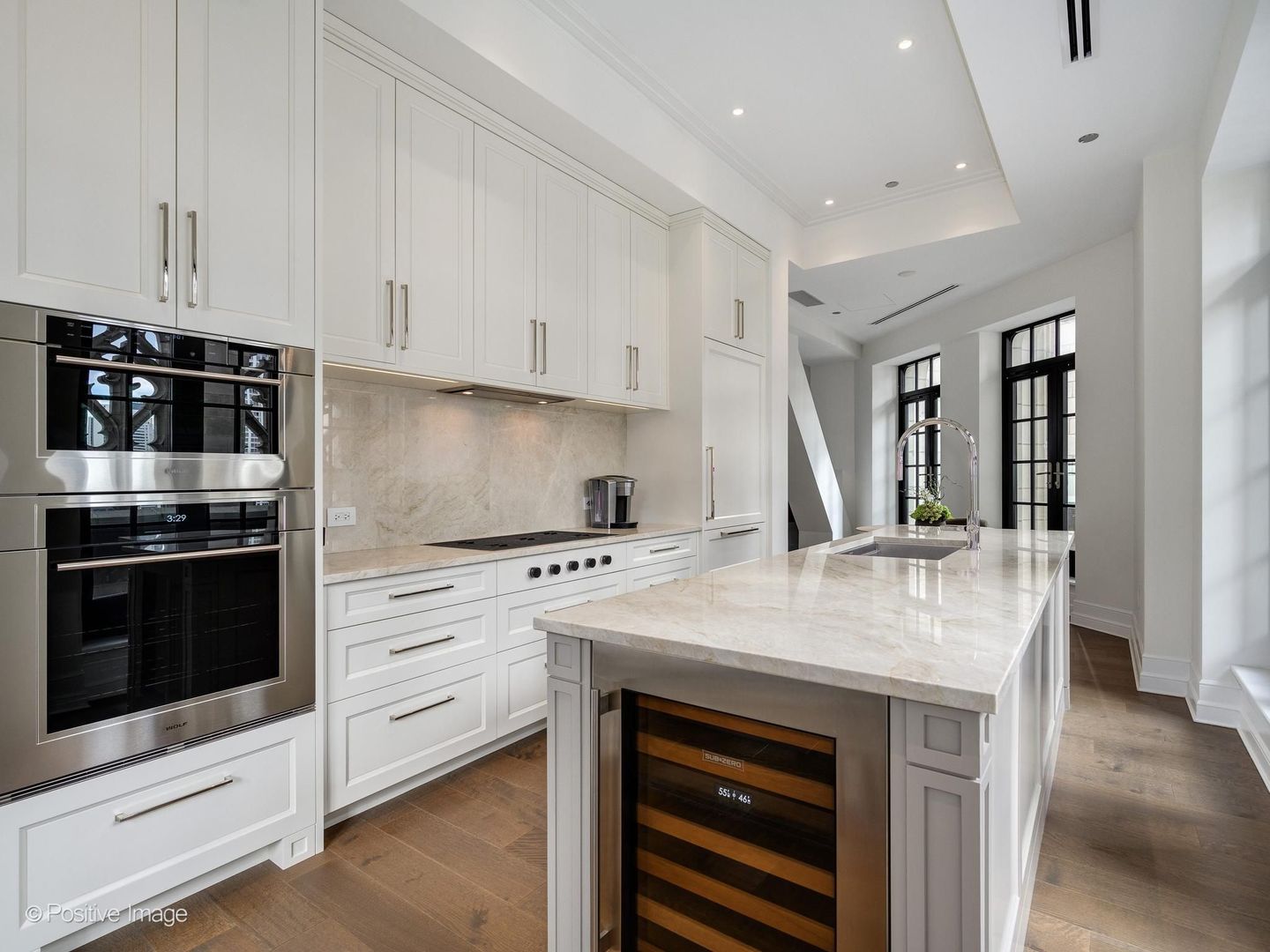 435 N Michigan Avenue Unit: 2601