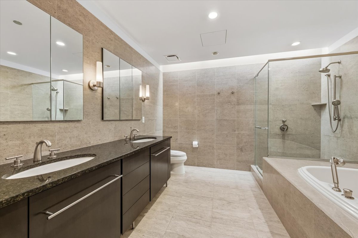 401 N Wabash Avenue Unit: 31G