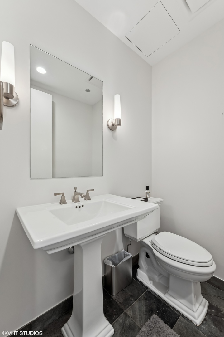 401 N Wabash Avenue Unit: 55F