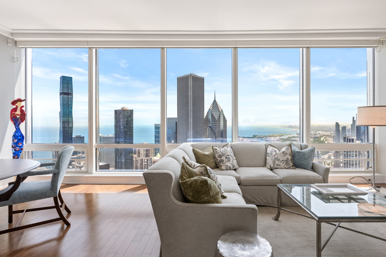 401 N Wabash Avenue Unit: 55F