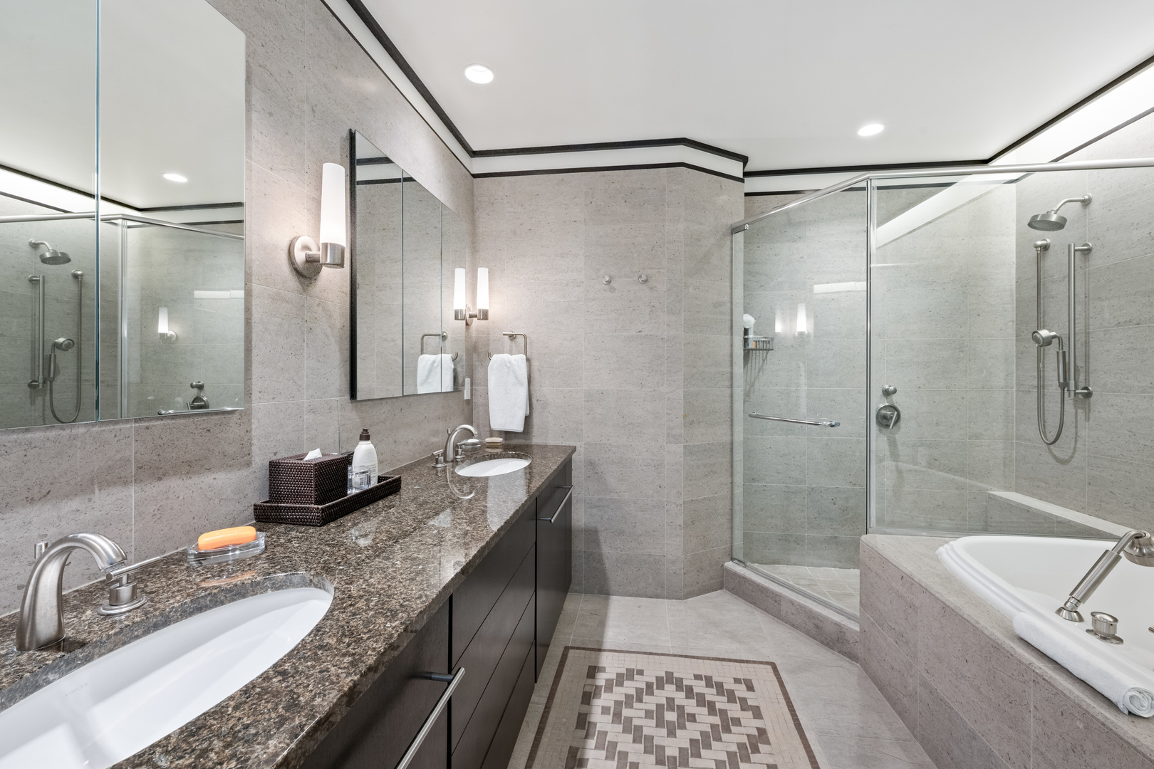 401 N Wabash Avenue Unit: 55F