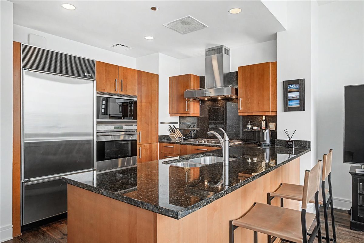 401 N Wabash Avenue Unit: 39i