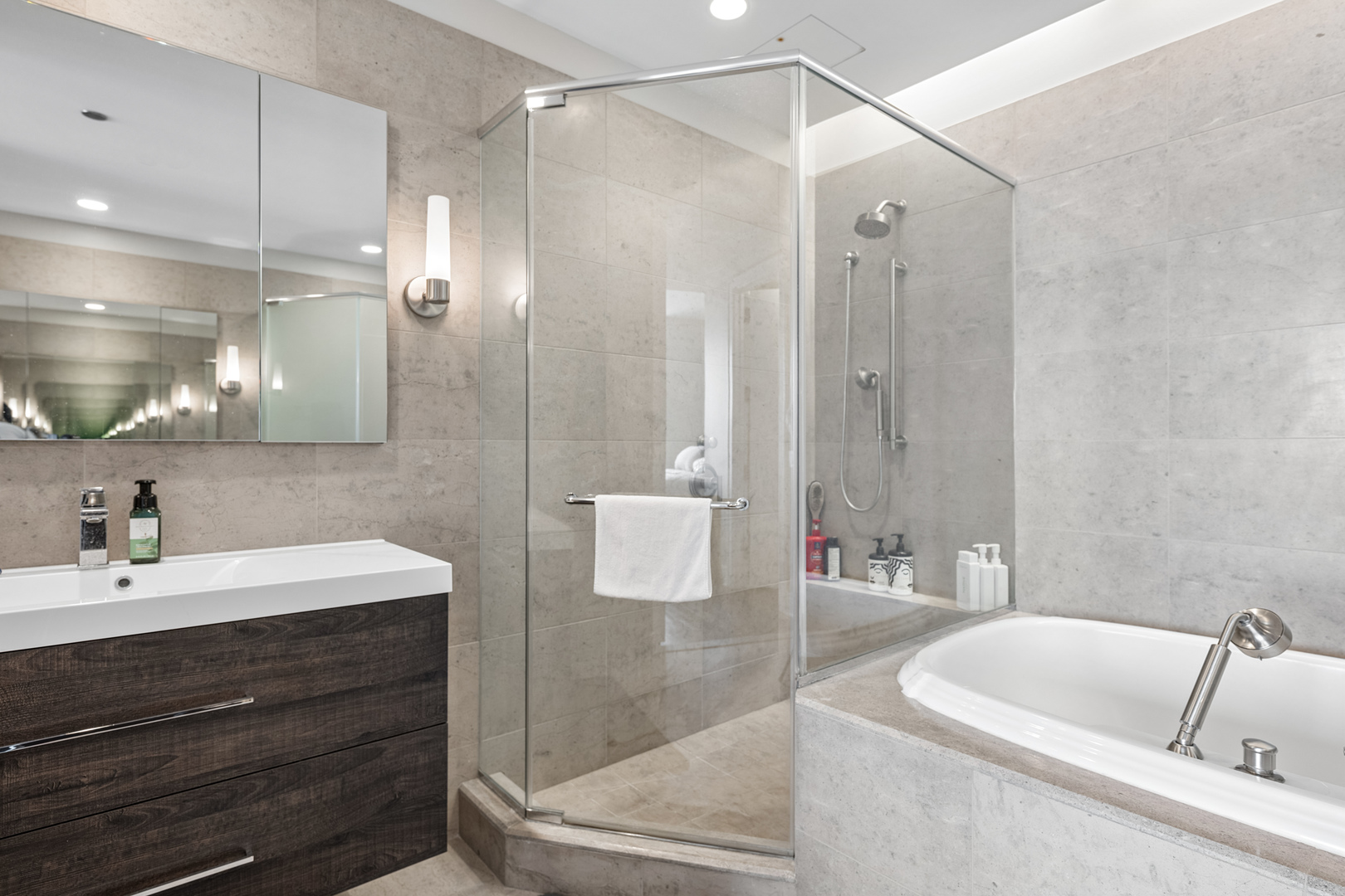 401 N Wabash Avenue Unit: 41C
