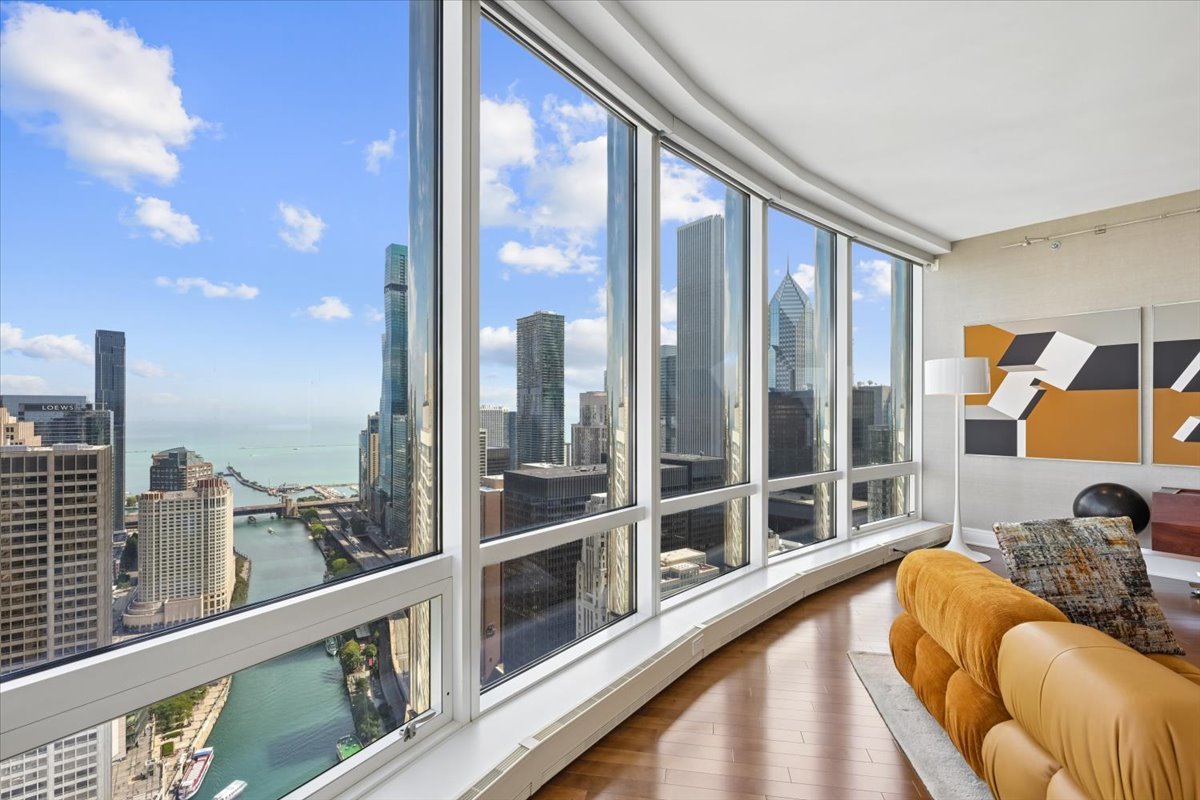 401 N Wabash Avenue Unit: 38A