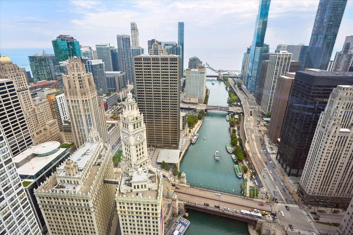 401 N Wabash Avenue Unit: 38A