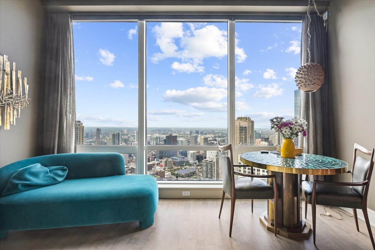 401 N Wabash Avenue Unit: 38B