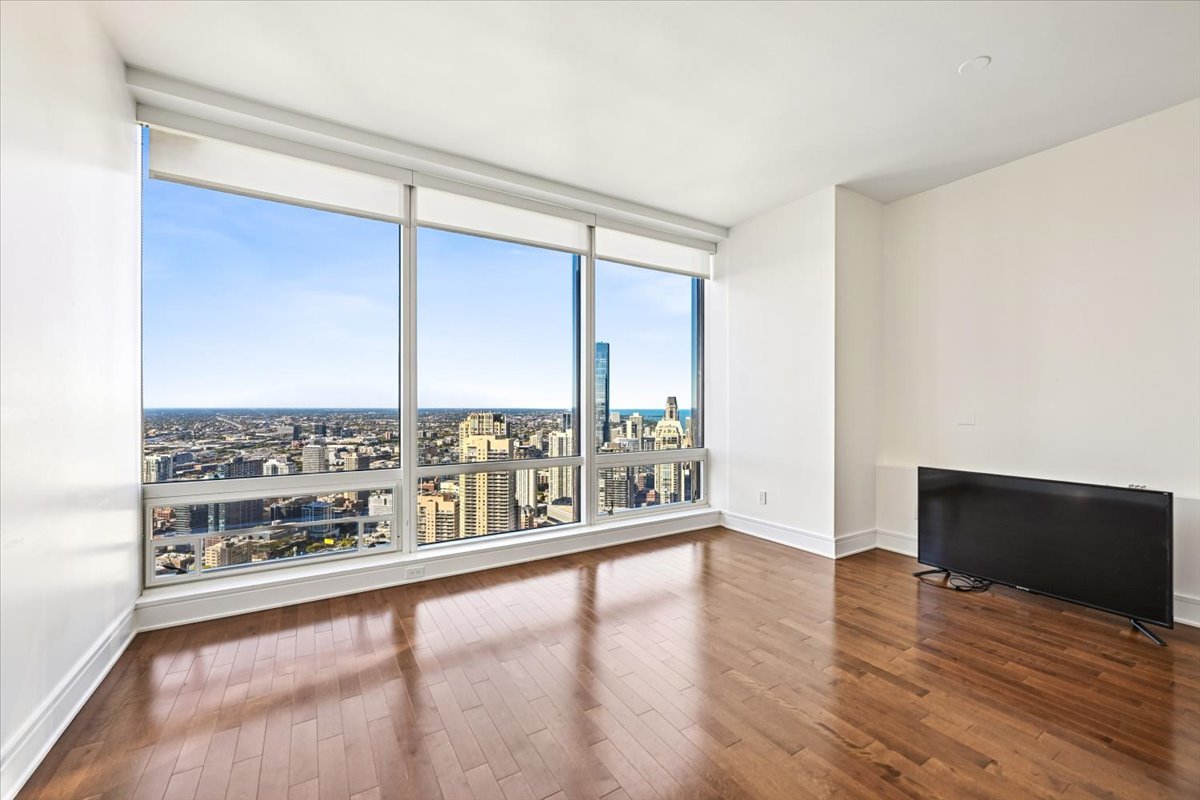 401 N Wabash Avenue Unit: 48E