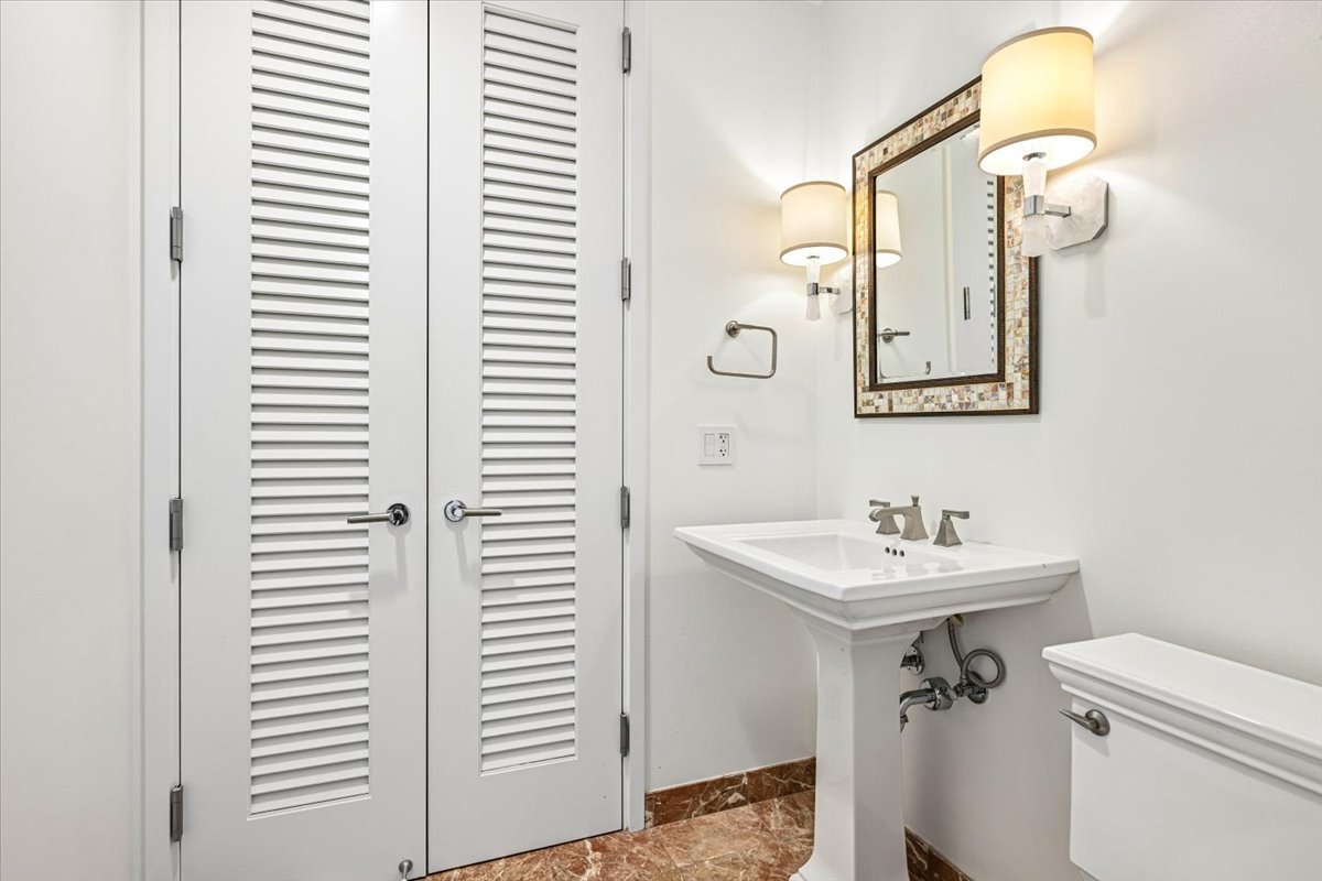 401 N Wabash Avenue Unit: 48E