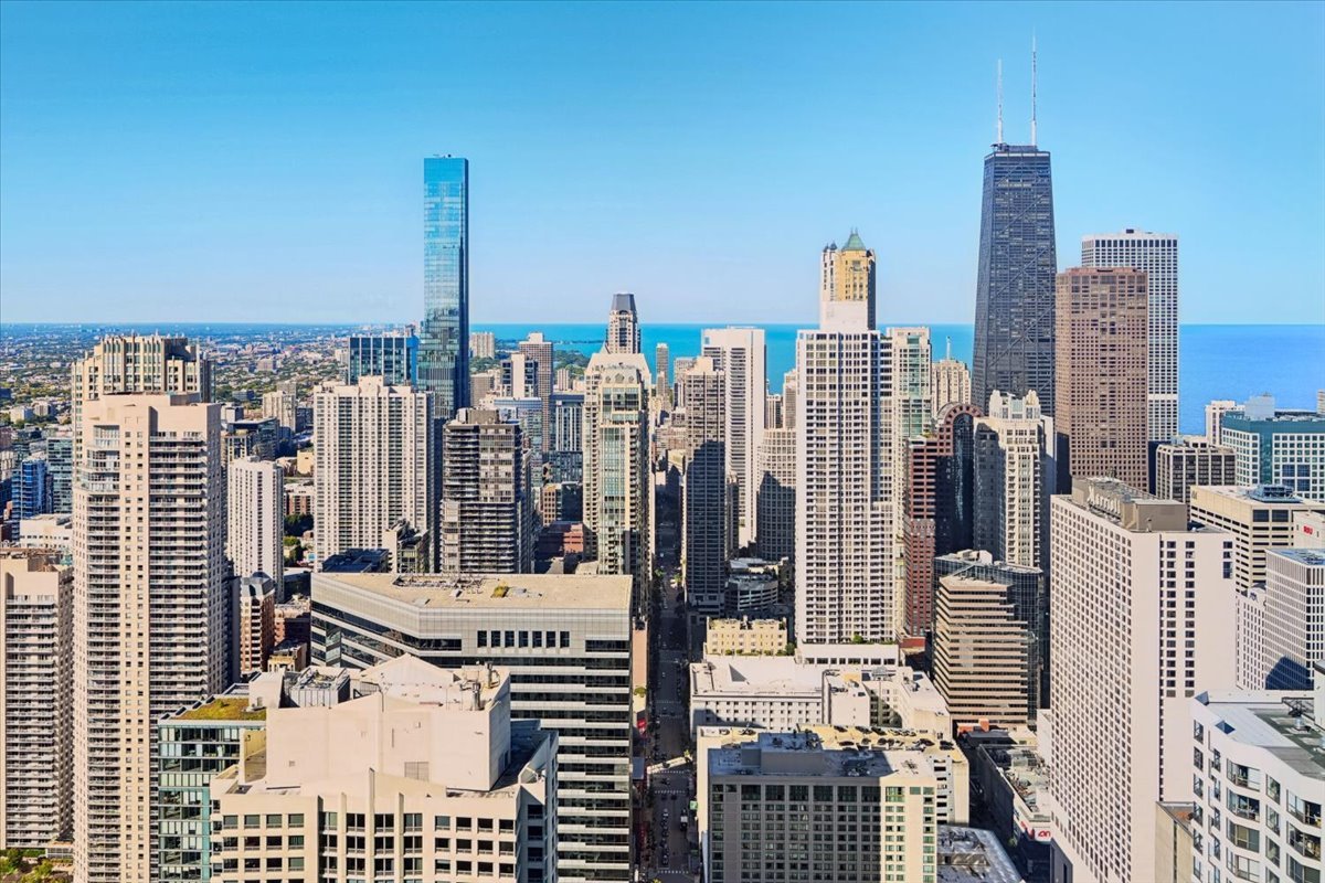 401 N Wabash Avenue Unit: 48E