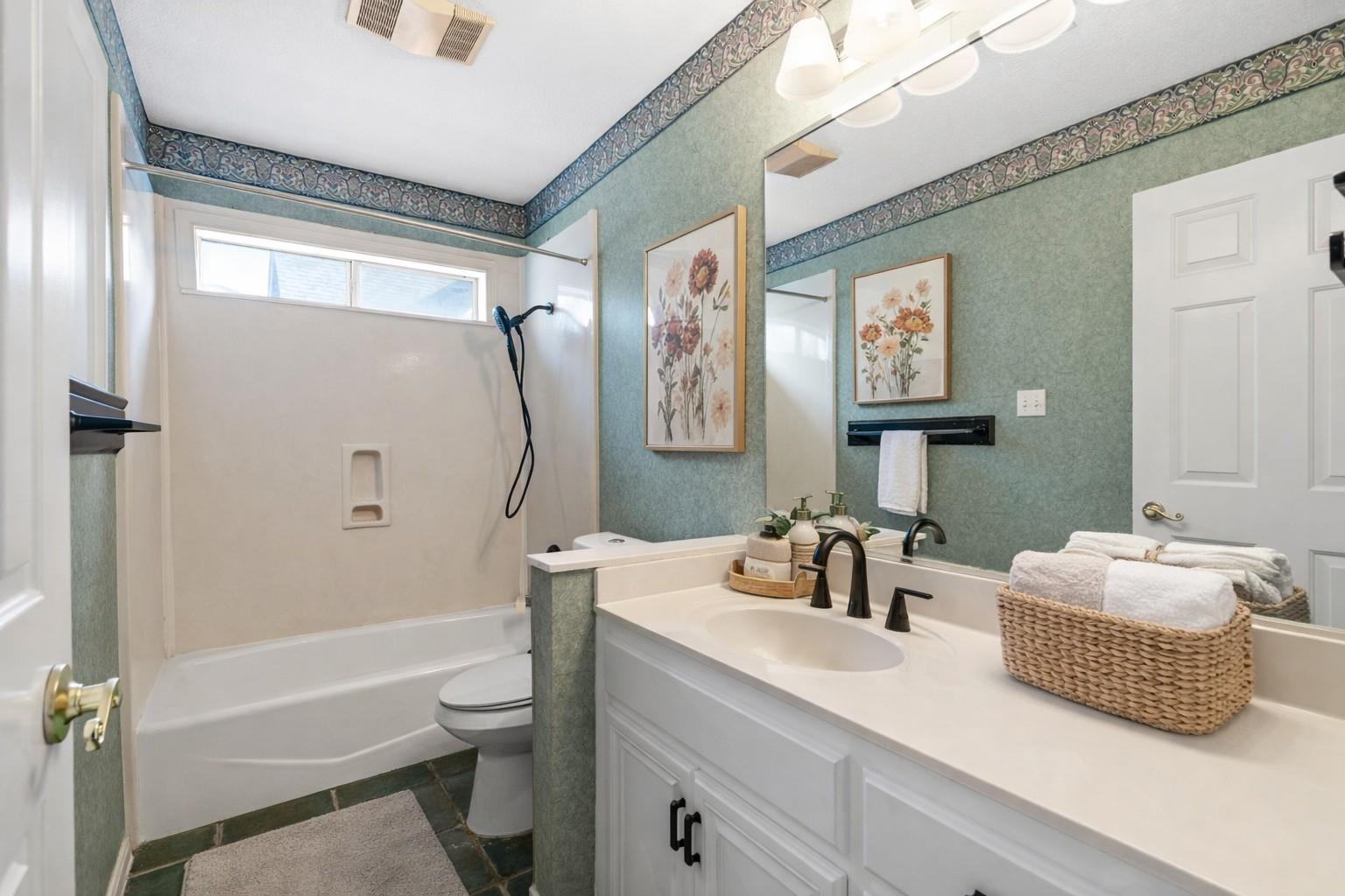 3900 Chisholm TRL