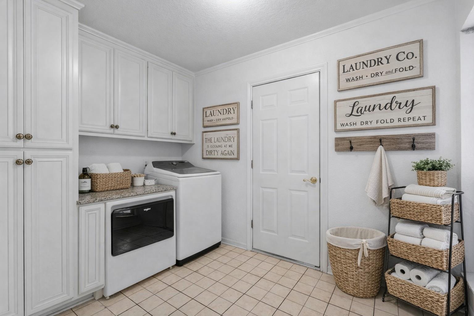 3900 Chisholm TRL